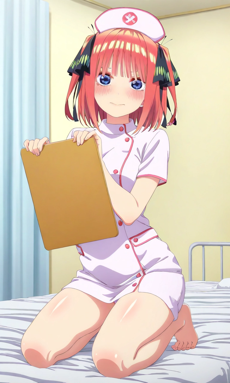 ảnh nino cosplay y tá