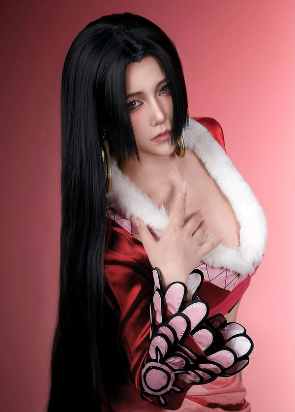 ảnh boa hancock cosplay xinh đẹp