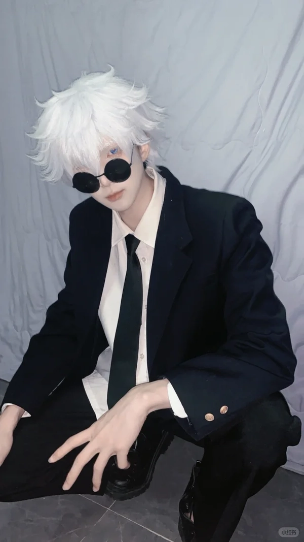 ảnh cosplay gojo