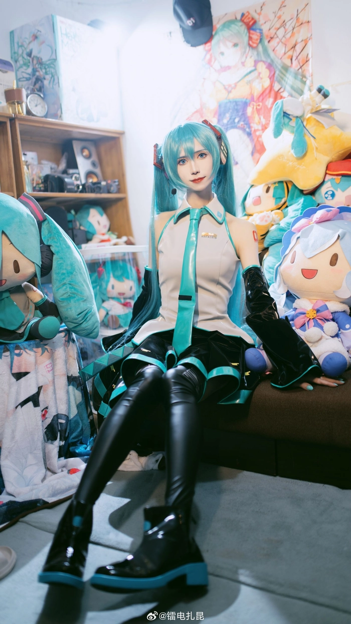 ảnh cosplay hatsune miku douyin