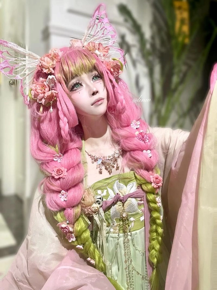 ảnh cosplay mitsuri cực phẩm