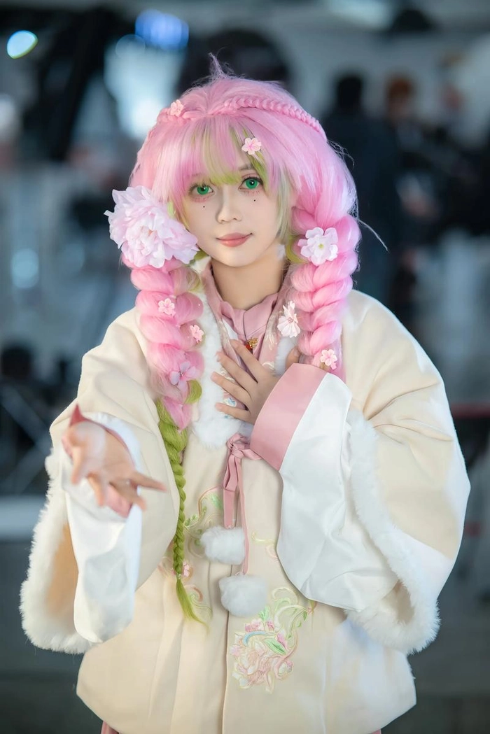 ảnh cosplay mitsuri dễ thương