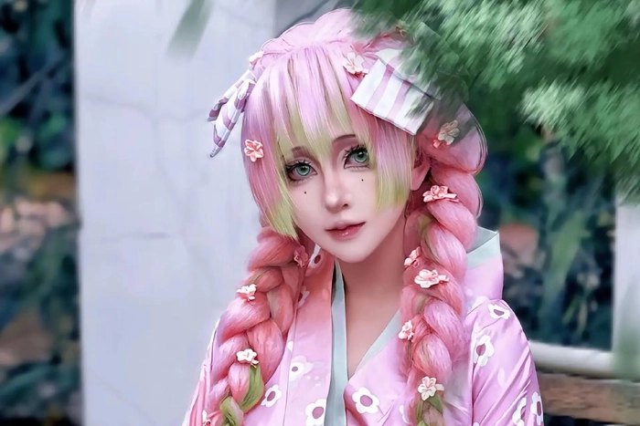 ảnh cosplay mitsuri
