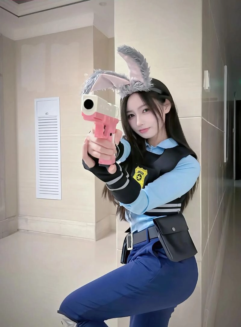 ảnh cosplay thỏ cute