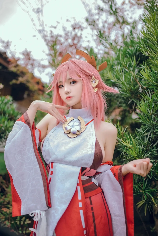 ảnh cosplay yae miko​ ngầu
