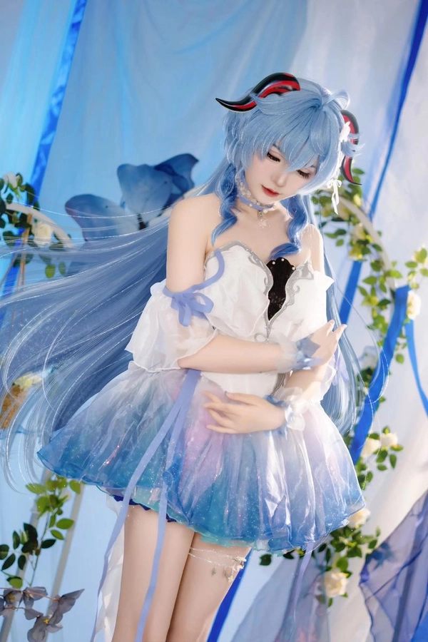 ảnh gái cosplay ganyu đáng yêu