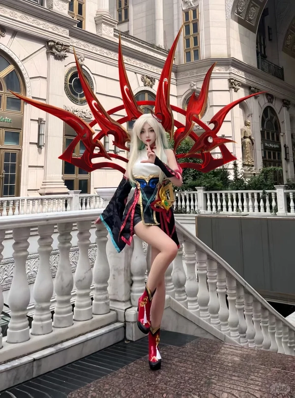 ảnh gái xinh cosplay liên quân