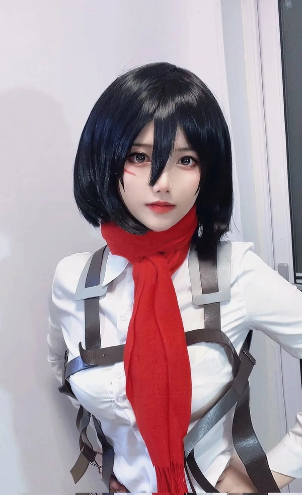 ảnh gái xinh cosplay mikasa đẹp nhất