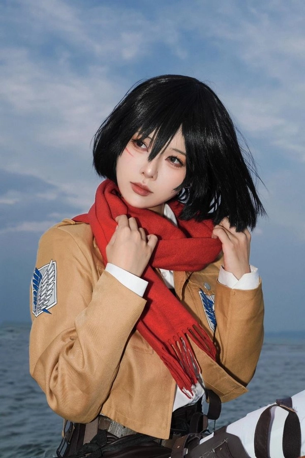 132+ ảnh Mikasa Cosplay: Nữ chiến binh lạnh lùng đẹp mê hoặc