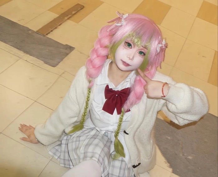 ảnh gái xinh cosplay mitsuri cute