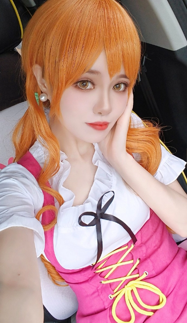 ảnh gái xinh cosplay nami cute