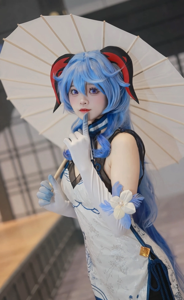 ảnh ganyu cosplay đáng yêu