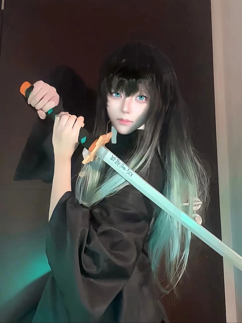 ảnh muichiro cosplay halloween