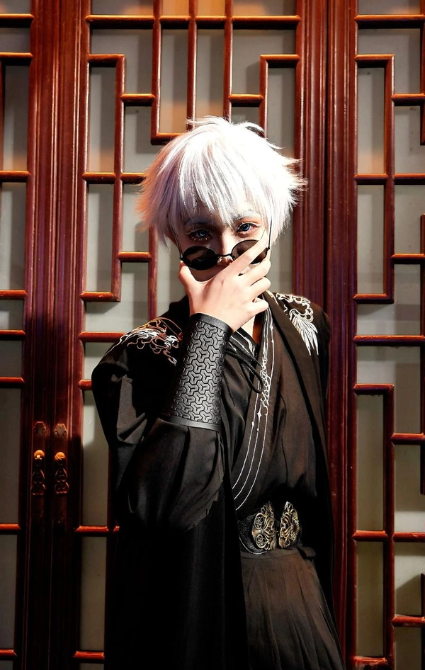 ảnh trai đẹp cosplay gojo mặc kimono