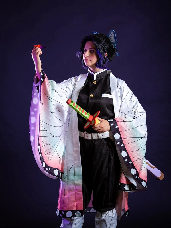 cosplay Shinobu Kouchou đơn giản