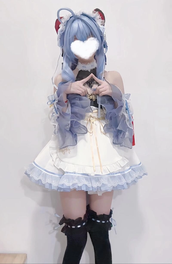 cosplay ganyu genshin impact che mặt