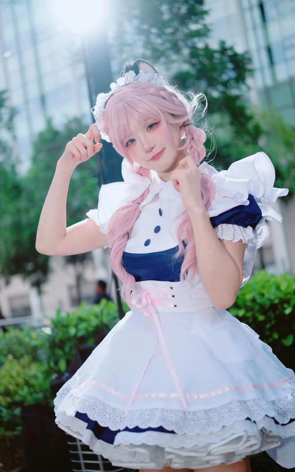 cosplay hầu gái cute