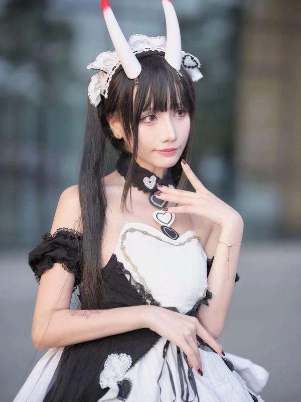 cosplay hầu gái sexy