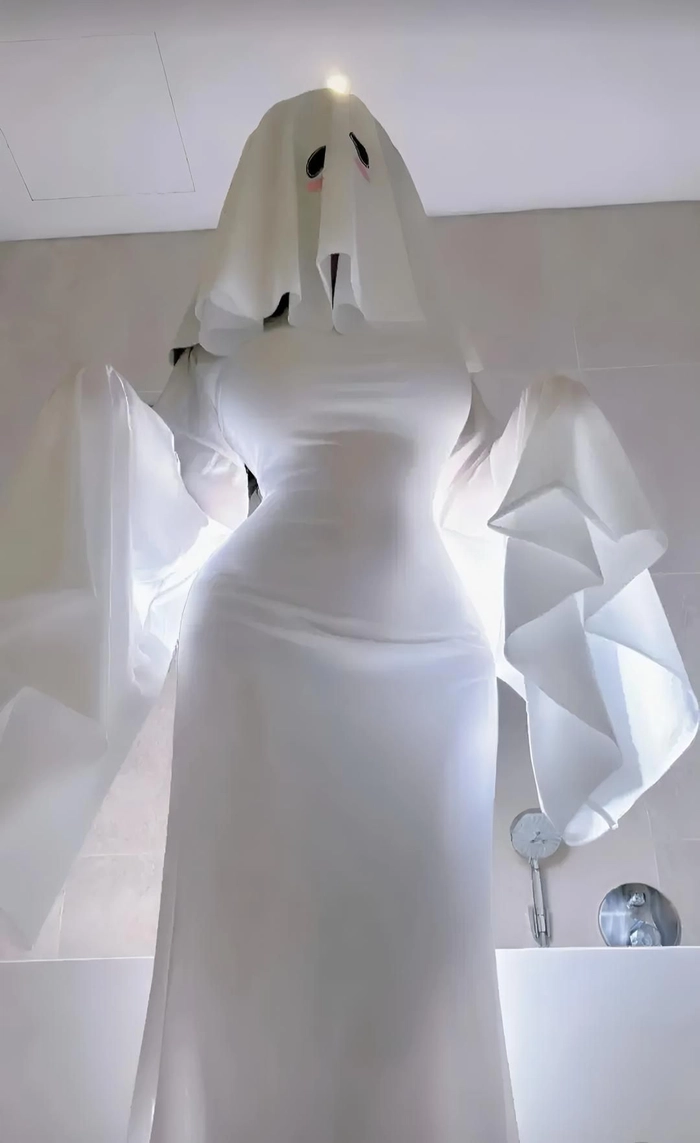 cosplay ma nữ spooky sexy