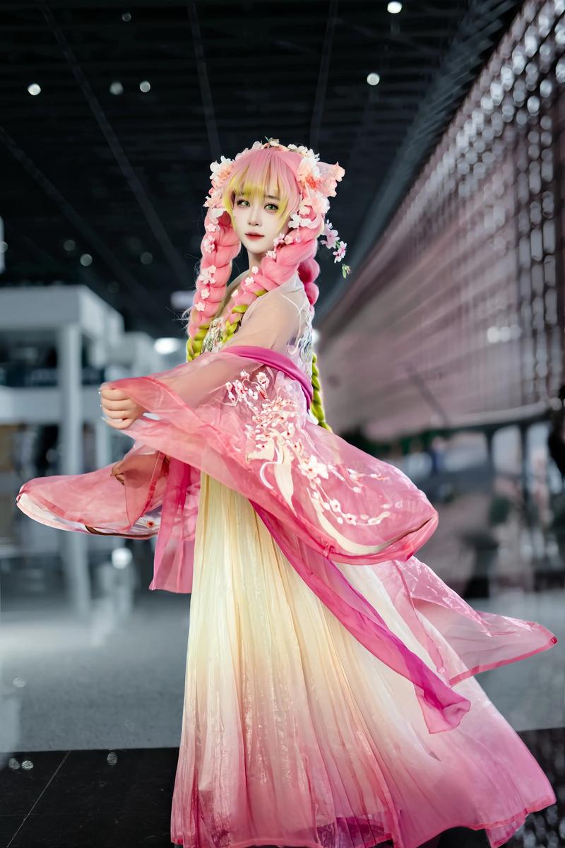 196+ Ảnh cosplay Mitsuri khiến fan Kimetsu no Yaiba mê mẩn