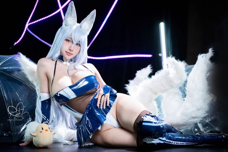 gái xinh mặc đồ cosplay