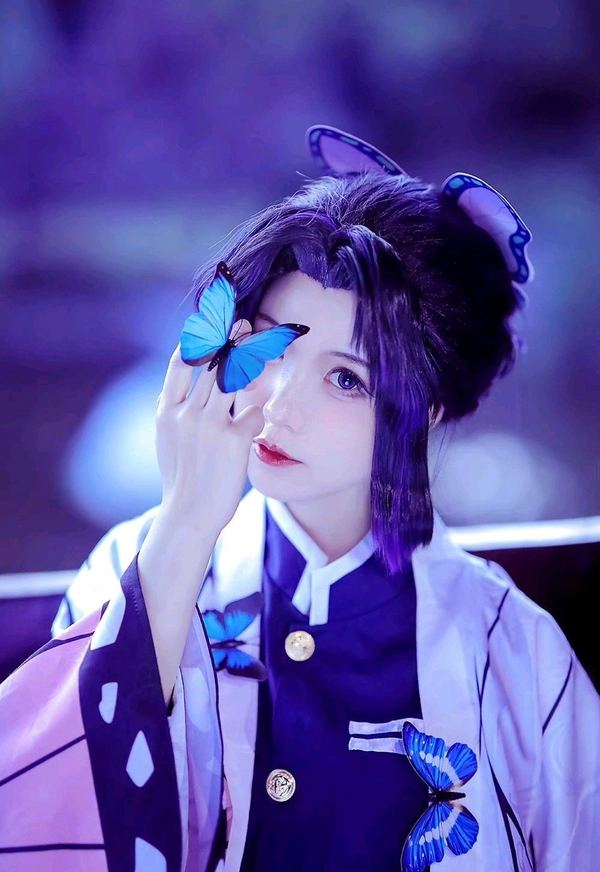 hình ảnh gái xinh cosplay​ shinobu ngầu