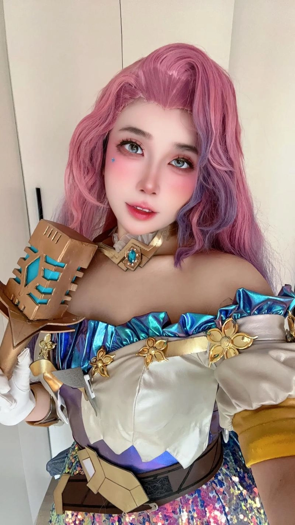 hình cosplay aoi liên quân