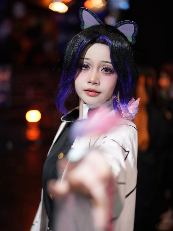 hình girl cosplay Shinobu Kouchou