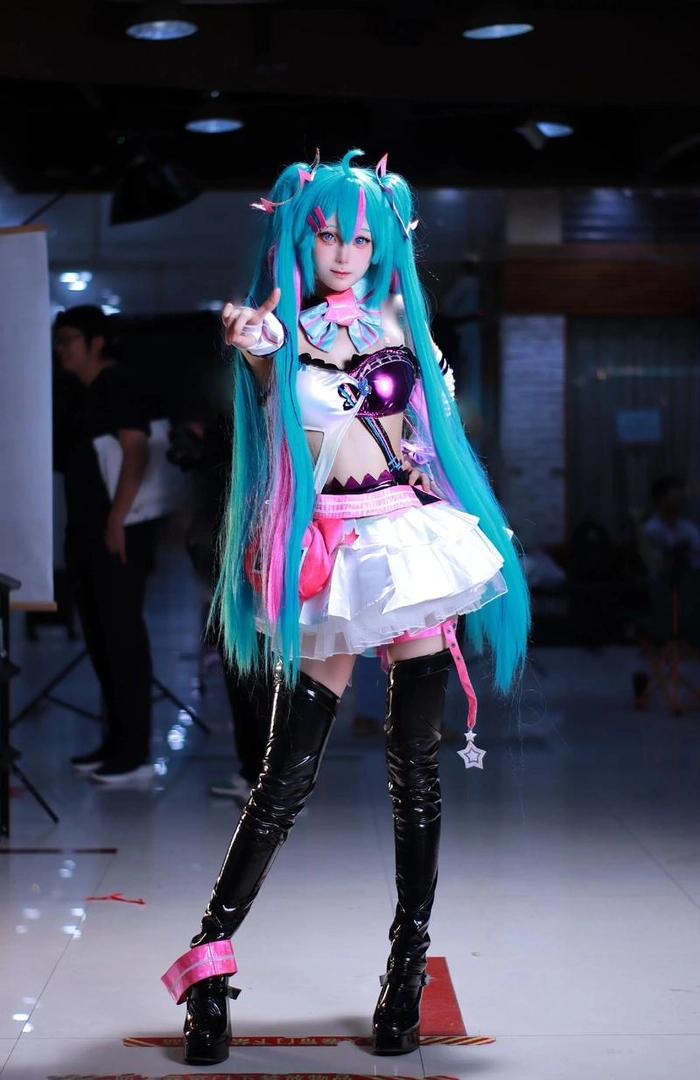 miku cosplay halloween độc đáo