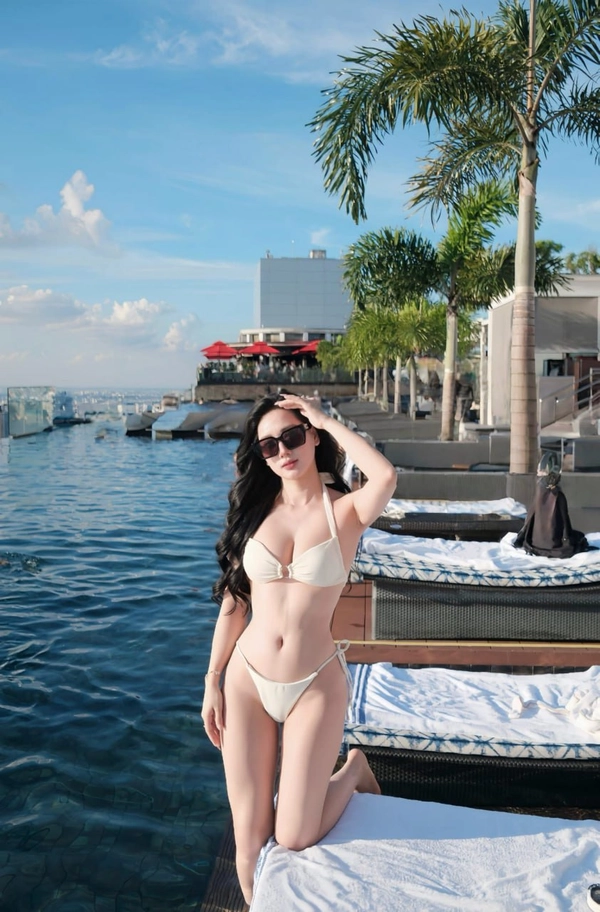 ảnh gái xinh hàn quốc mặc bikini