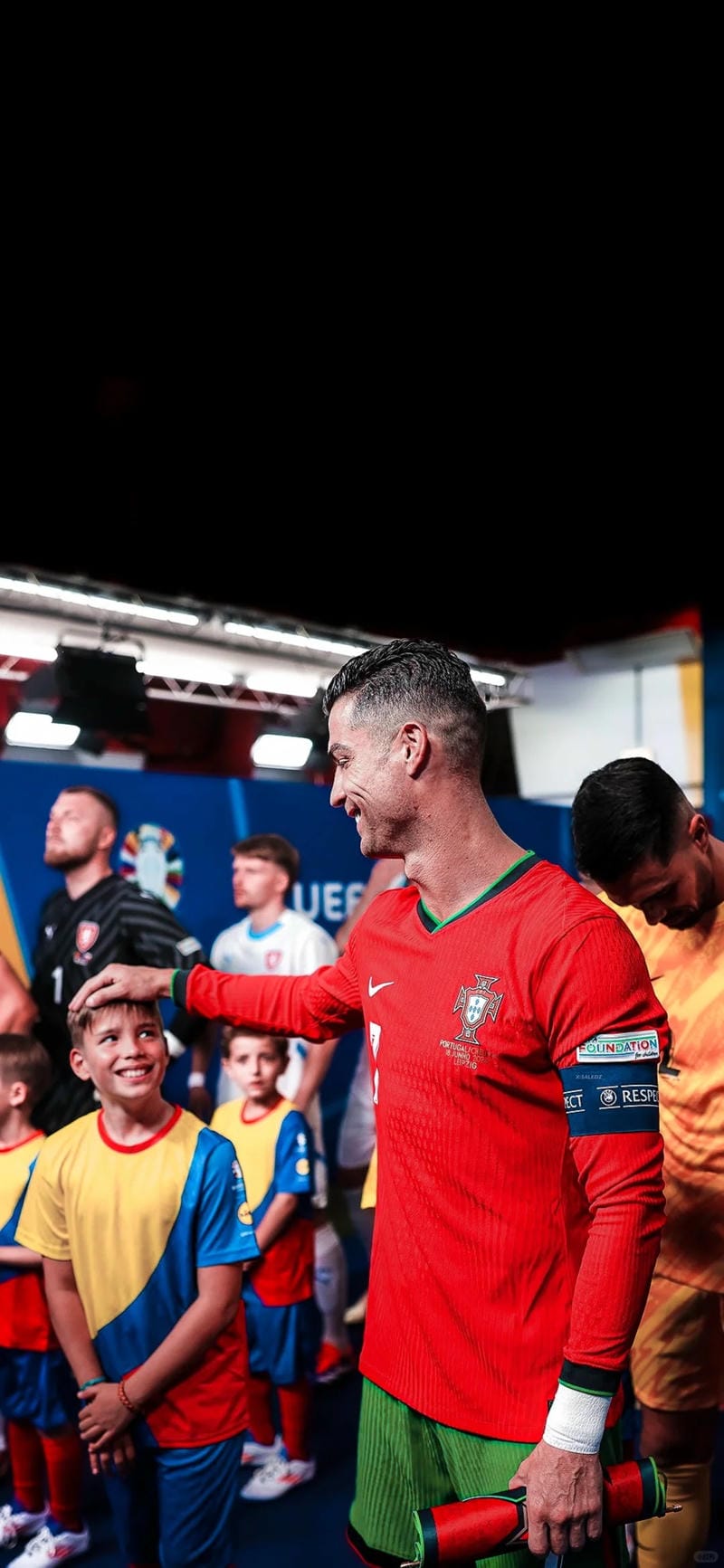 hinh-nen-ronaldo (11)