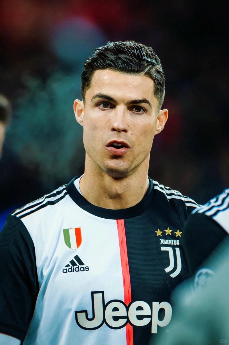 hinh-nen-ronaldo (49)