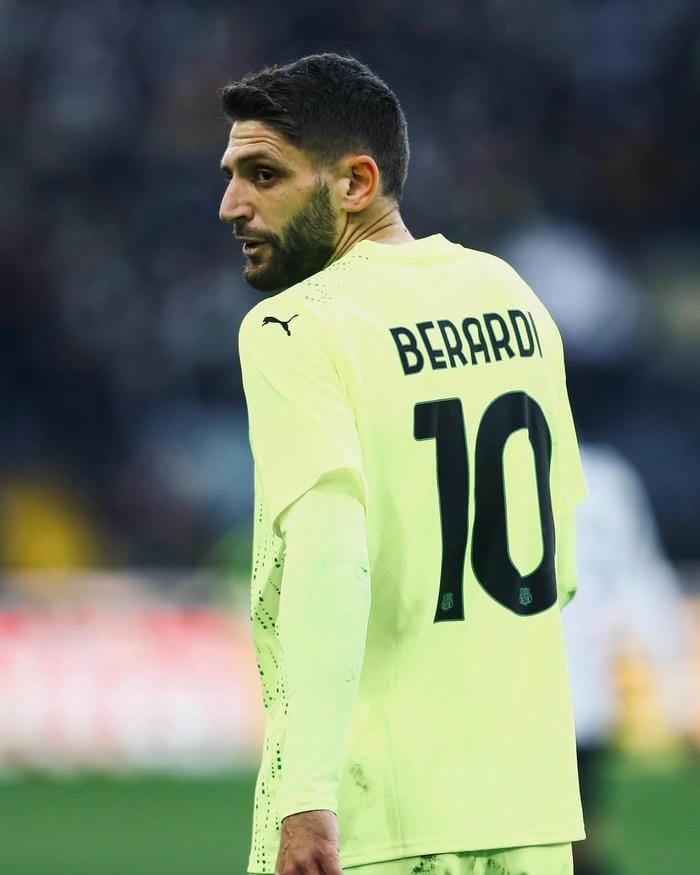 99+ Ảnh Domenico Berardi đẹp nhất, phong cách chơi bóng đỉnh cao