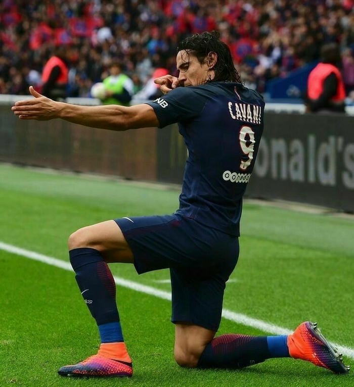 anh-edinson-cavani (16)