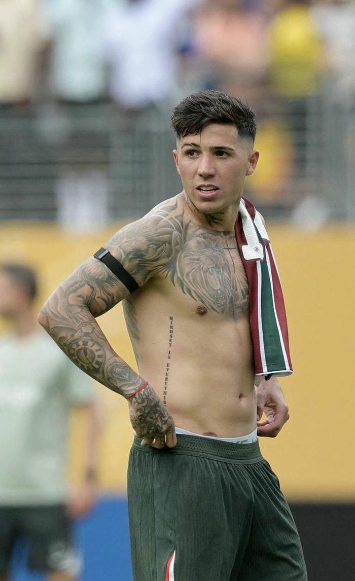 anh-enzo-fernandez (14)