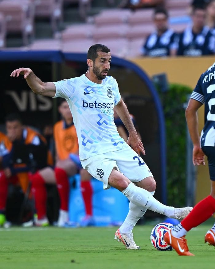 anh-henrikh-mkhitaryan (29)