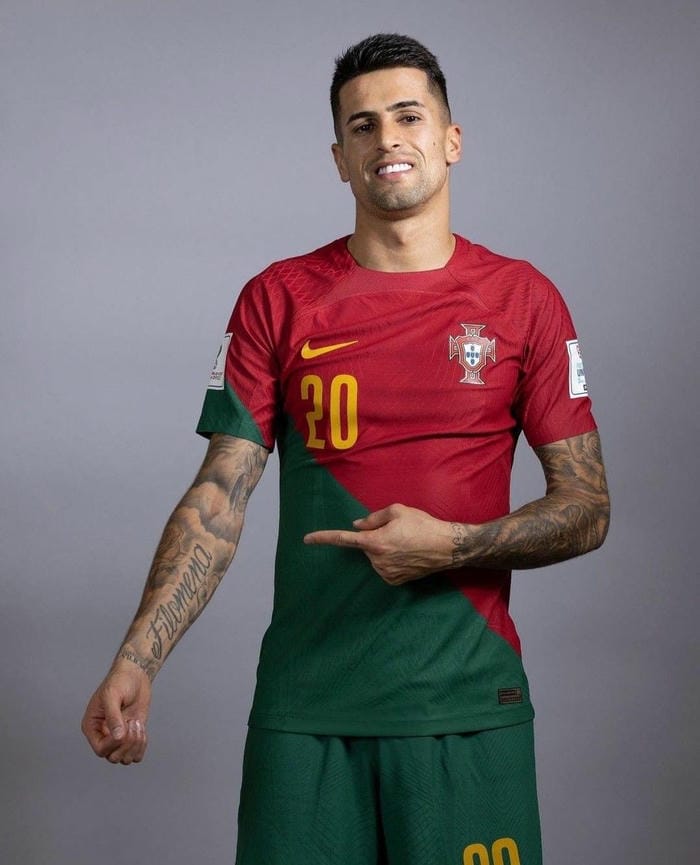 anh-joao-cancelo (12)