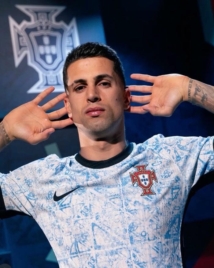 99+ Ảnh Joao Cancelo đẹp nhất: Những khoảnh khắc đỉnh cao trên sân cỏ