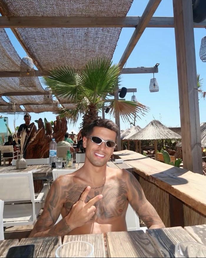 anh-joao-cancelo (37)