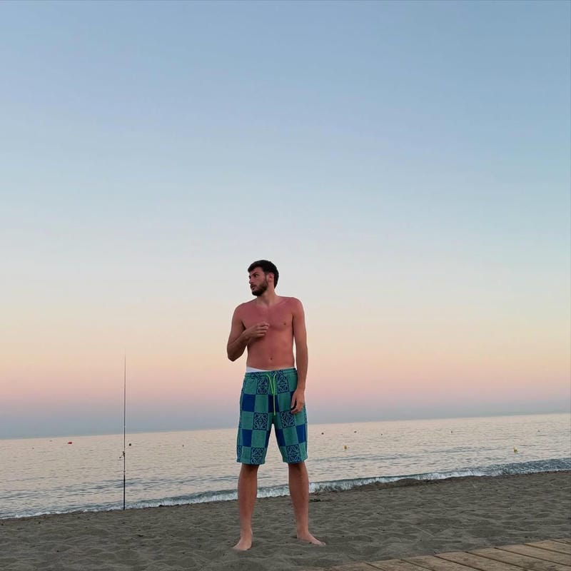 anh-khvicha-kvaratskhelia (7)