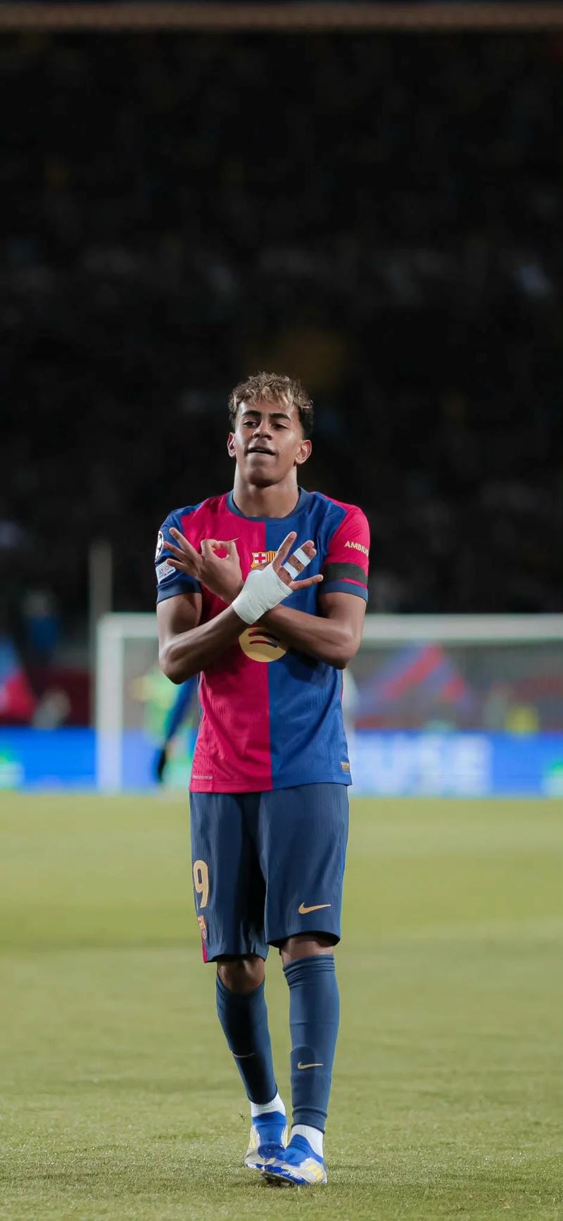 anh-lamine-yamal (3)