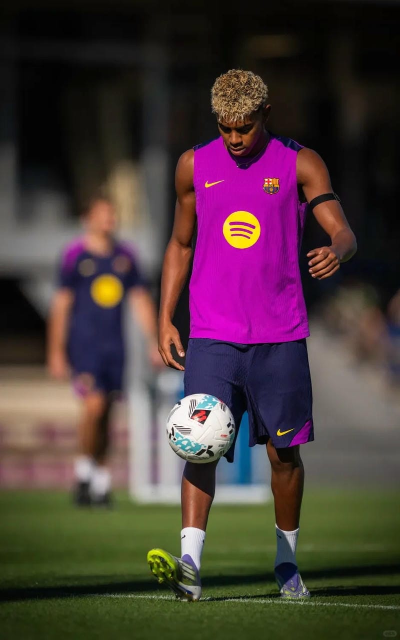 anh-lamine-yamal (36)