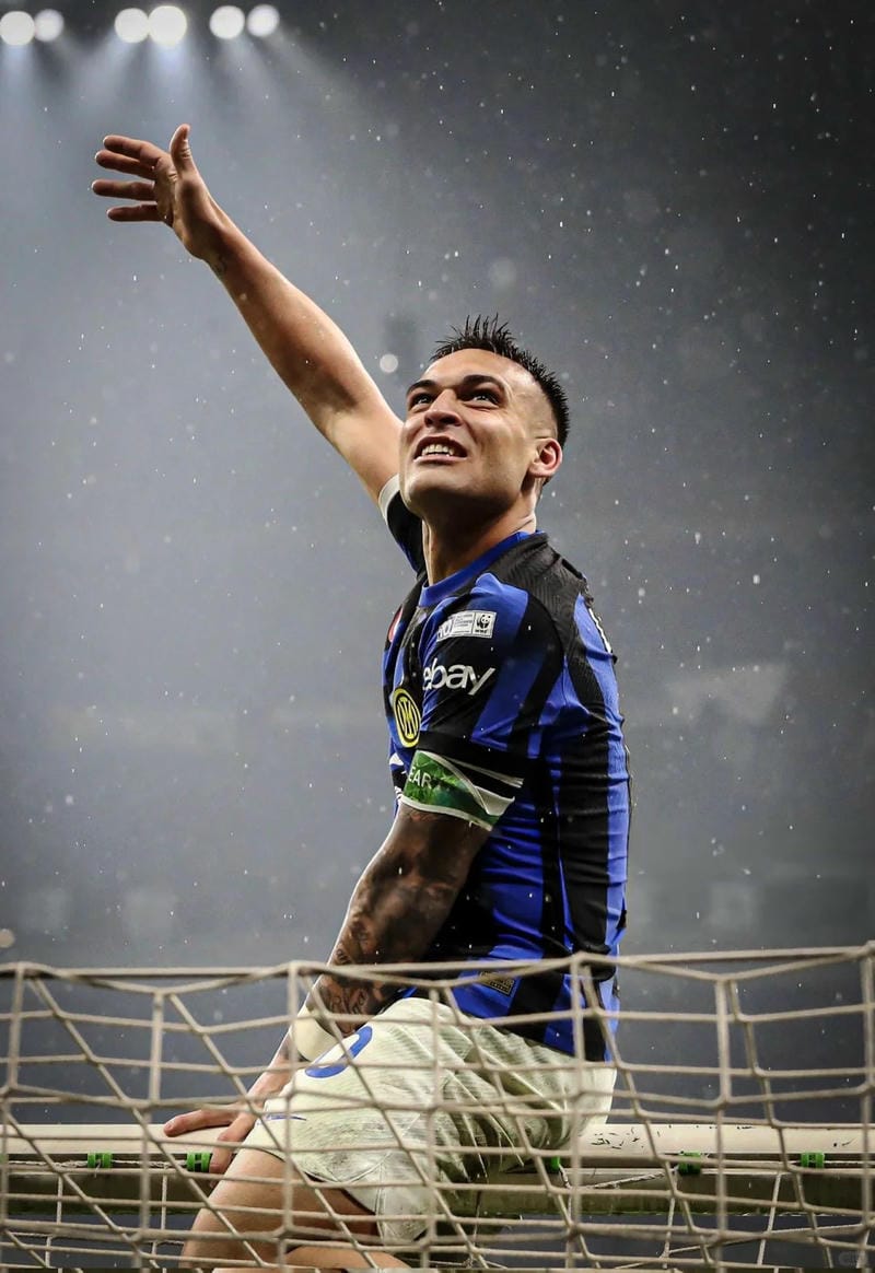 99+ Ảnh Lautaro Martinez đẹp, phong cách và những khoảnh khắc ấn tượng trên sân