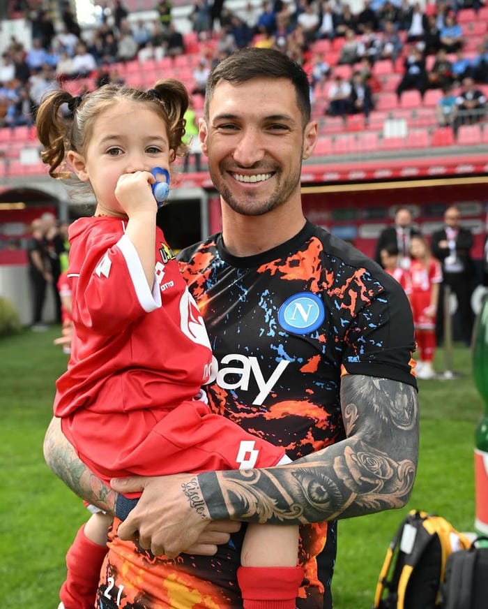 anh-matteo-politano (7)