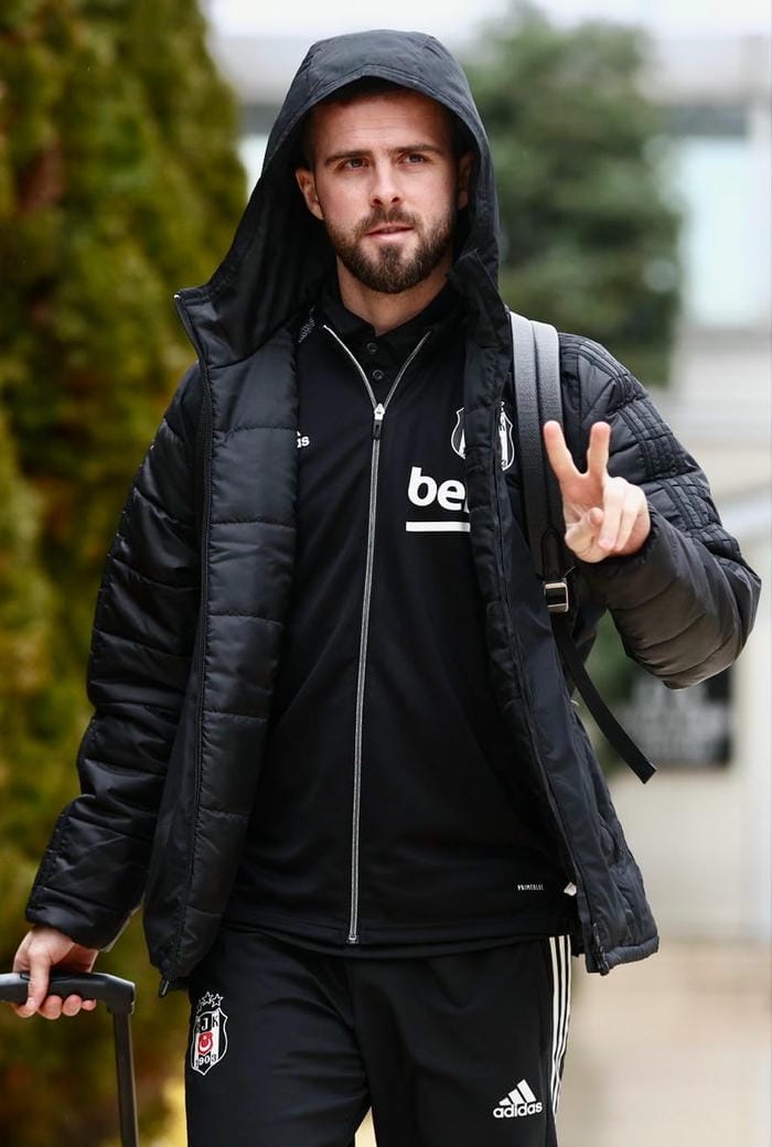 anh-miralem-pjanic (23)