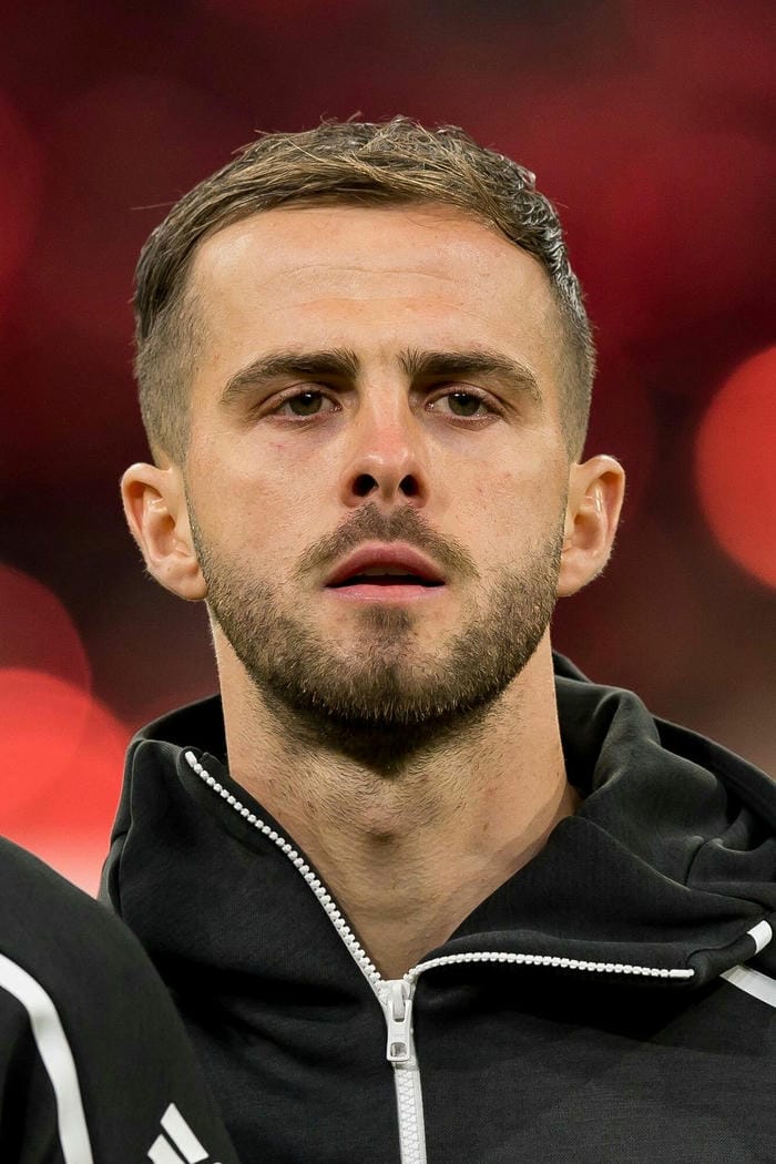 anh-miralem-pjanic (27)