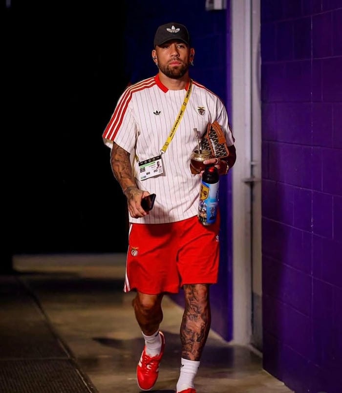 anh-nicolas-otamendi (16)