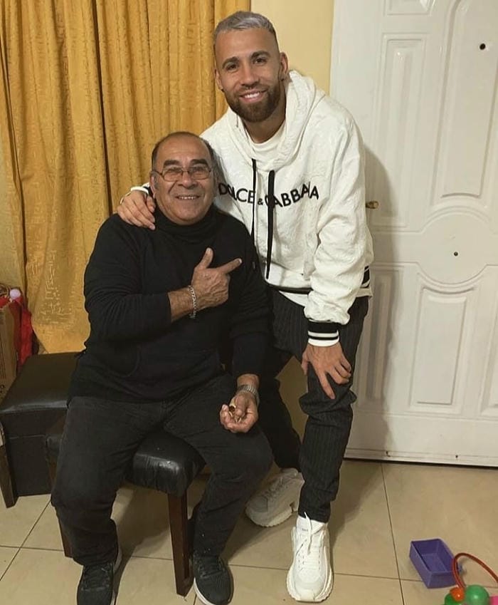 anh-nicolas-otamendi (4)