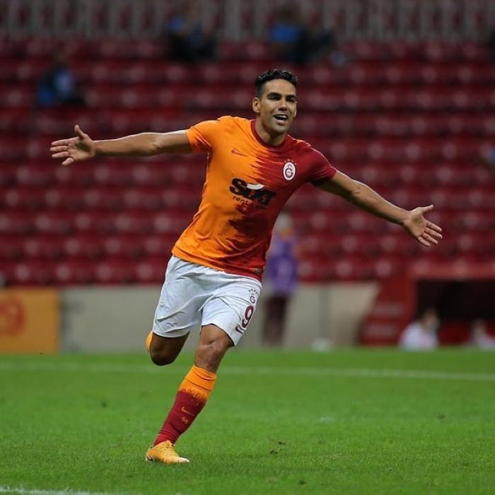 anh-radamel-falcao (11)