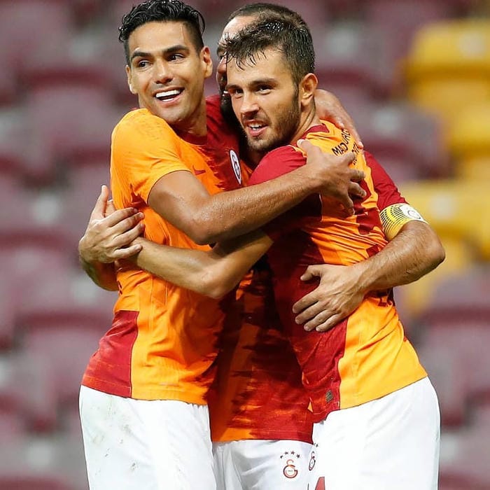 anh-radamel-falcao (13)